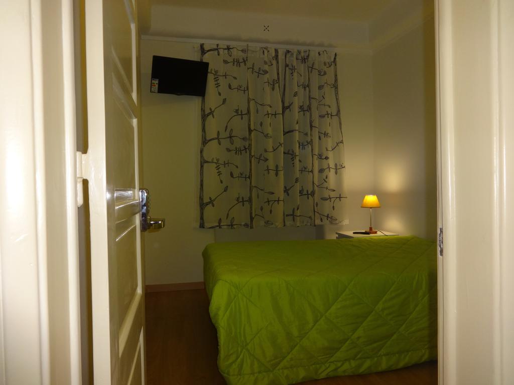 Residence Metro-Alameda Lisboa Rom bilde